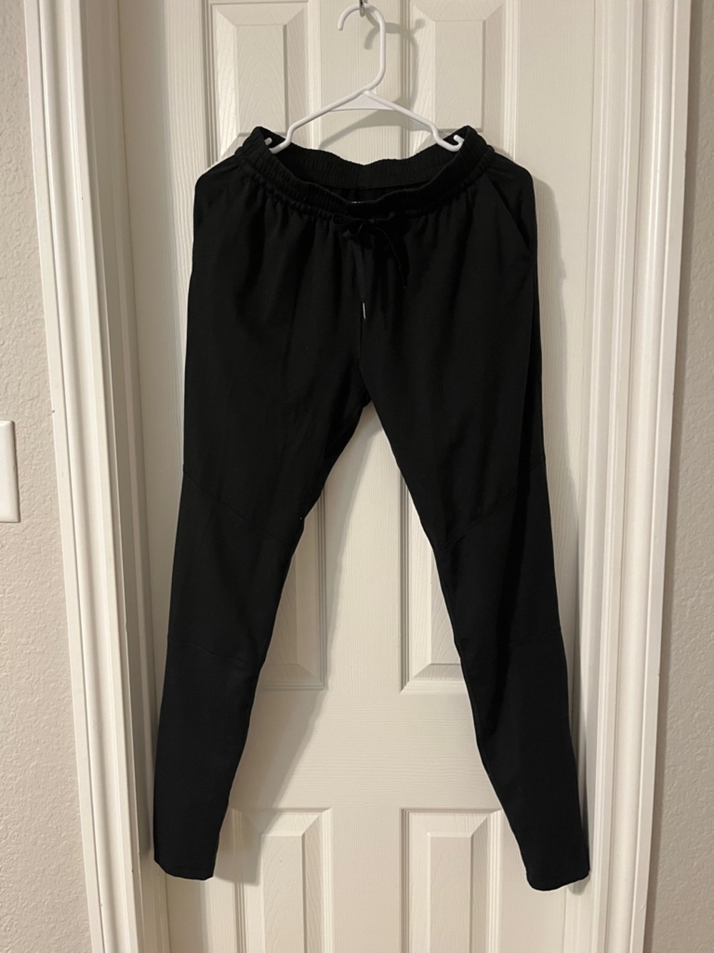 Outdoor Voices Women's Black Slim Jogger Pants